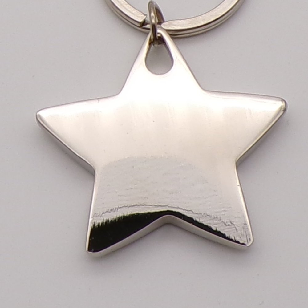 Macy's Silver Star Keychain - Picture 6 of 9